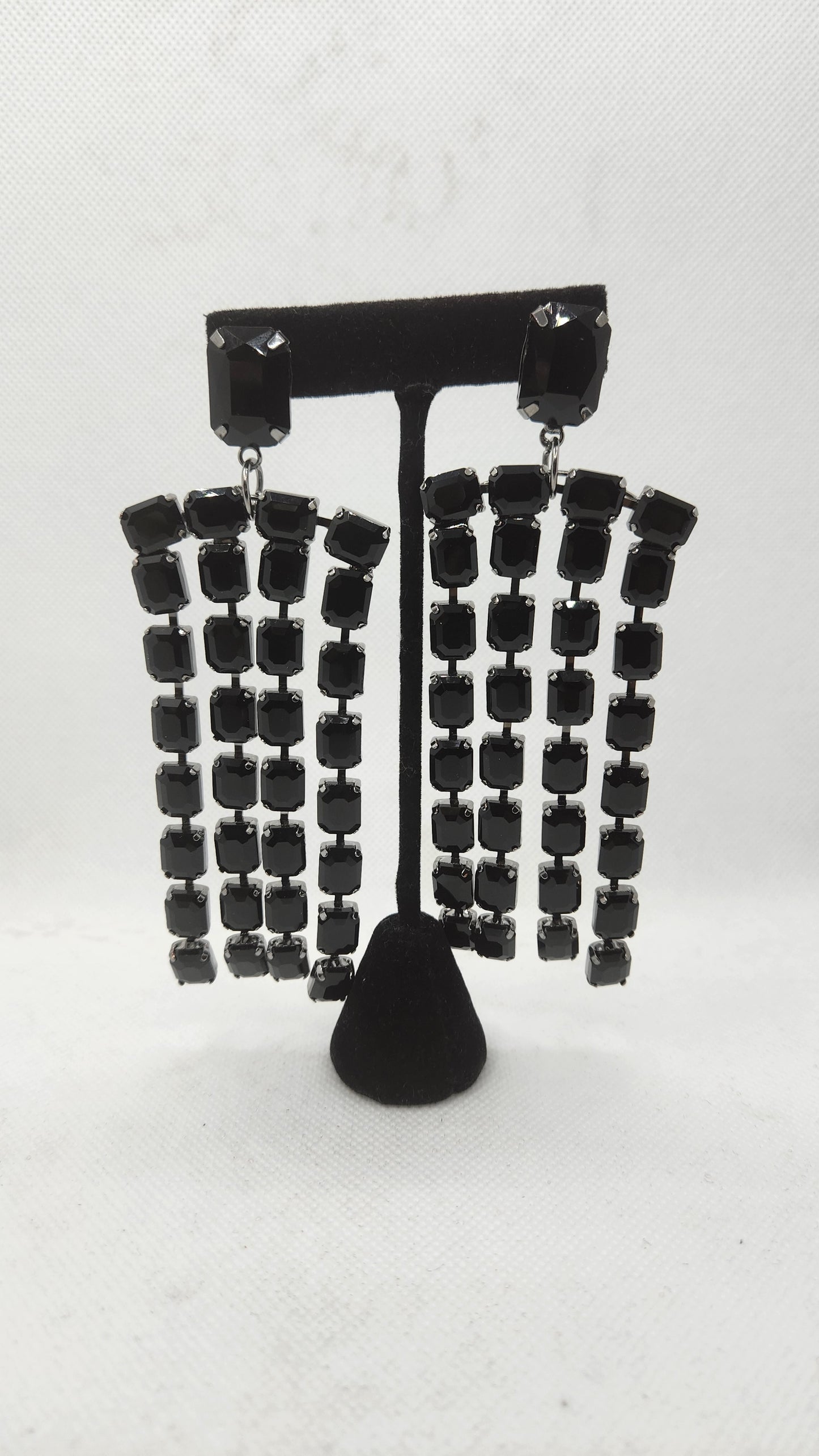 Cuff It Earrings (Black)