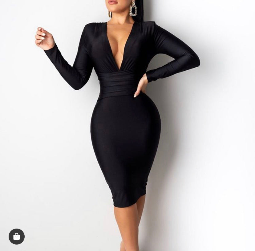 She Wants It All ( black)