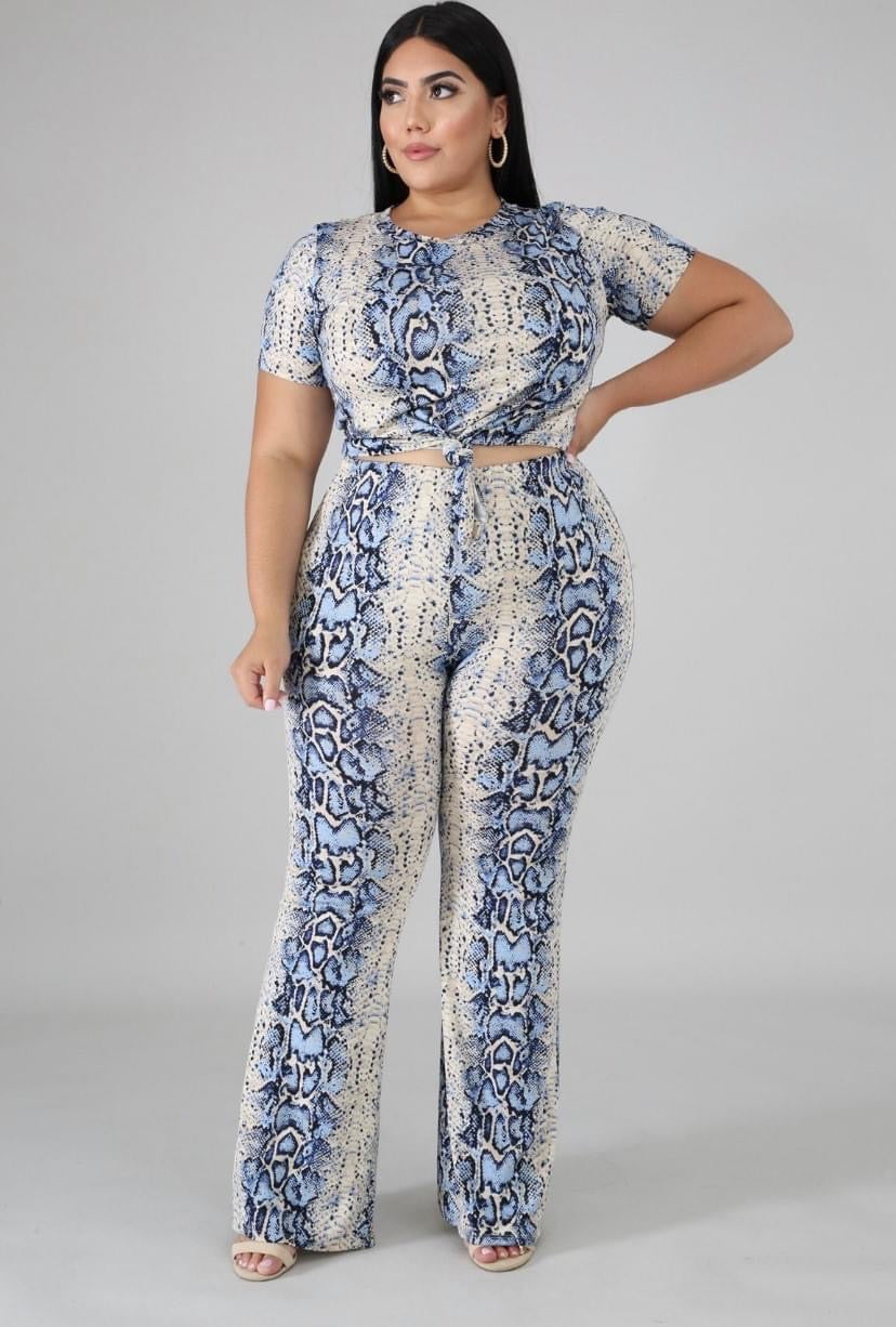 Blue Venom 2pc set (Plus Size)