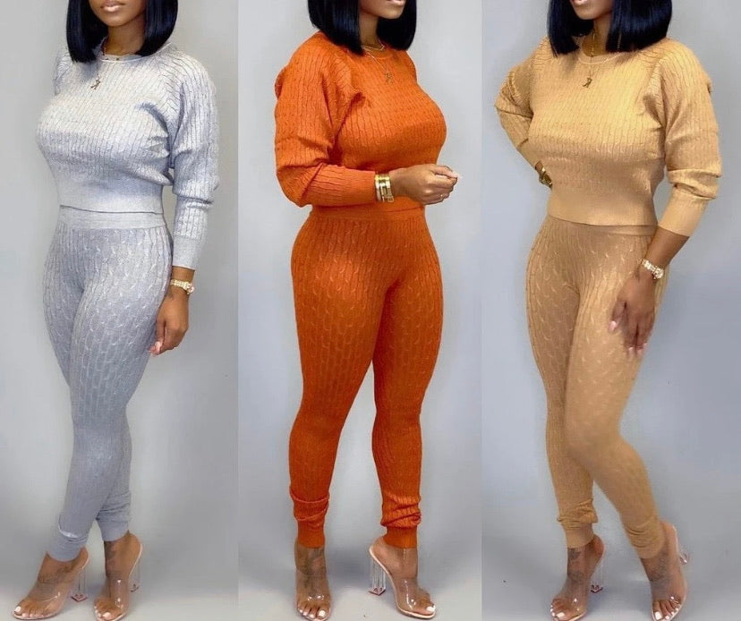 “Own it” Knit Sweater& Legging Set (Regular)
