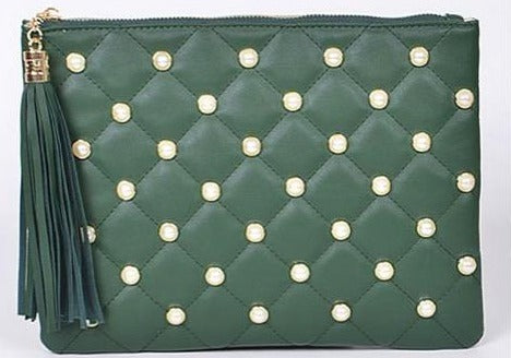 Chic N Pearl Clutch