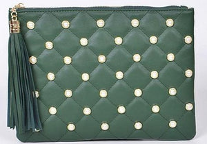 Chic N Pearl Clutch